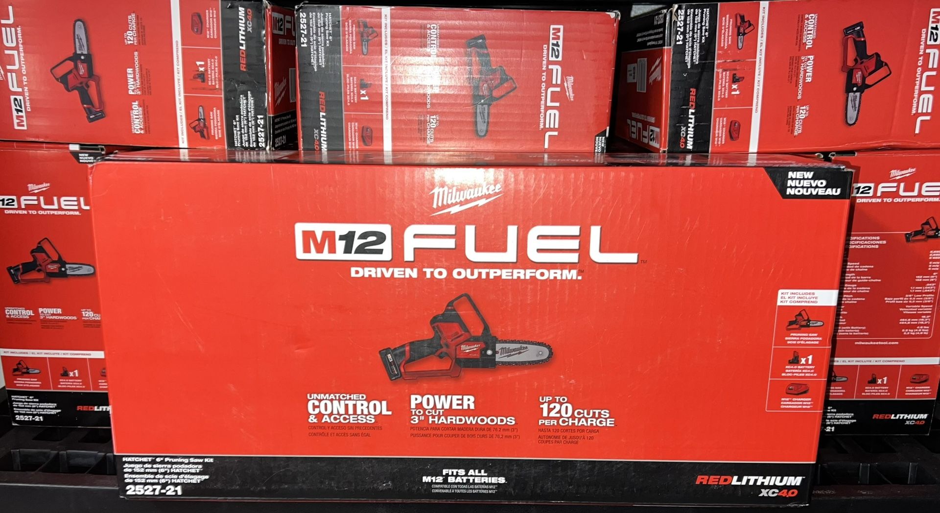 Milwaukee M12 Fuel Hatchet 6” Pruning Saw Kit. Model #2527-21