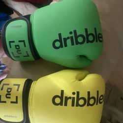 Dribble Up Smart Boxing Gloves 