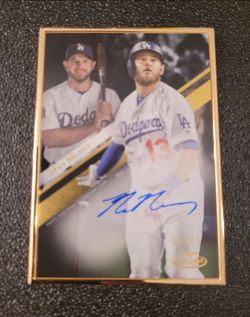 #/75 on card Auto Max Muncy Gold Framed 2019 Topps Gold Label Autograph Dodgers