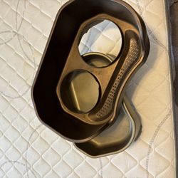 Elevated Dog Feeding Station