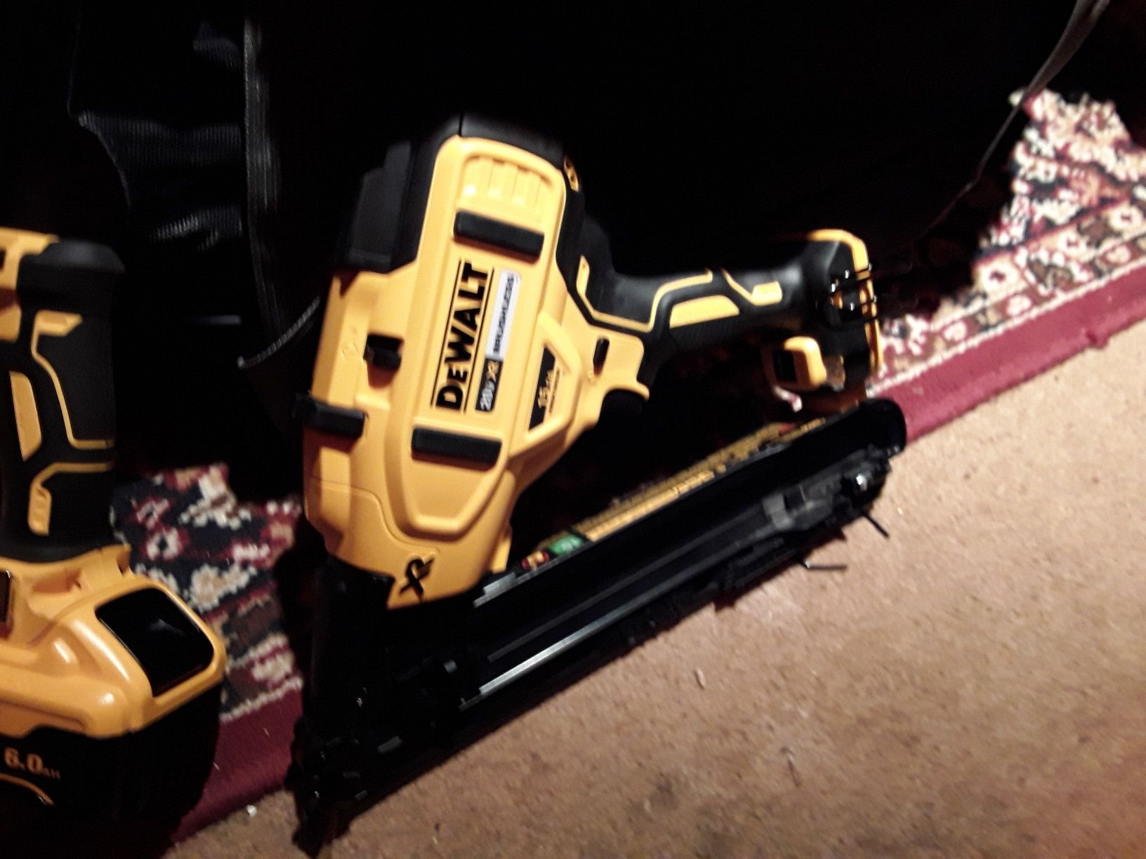 Dewalt 18gauge nail gun