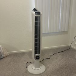 Lasko oscillating Tower fan