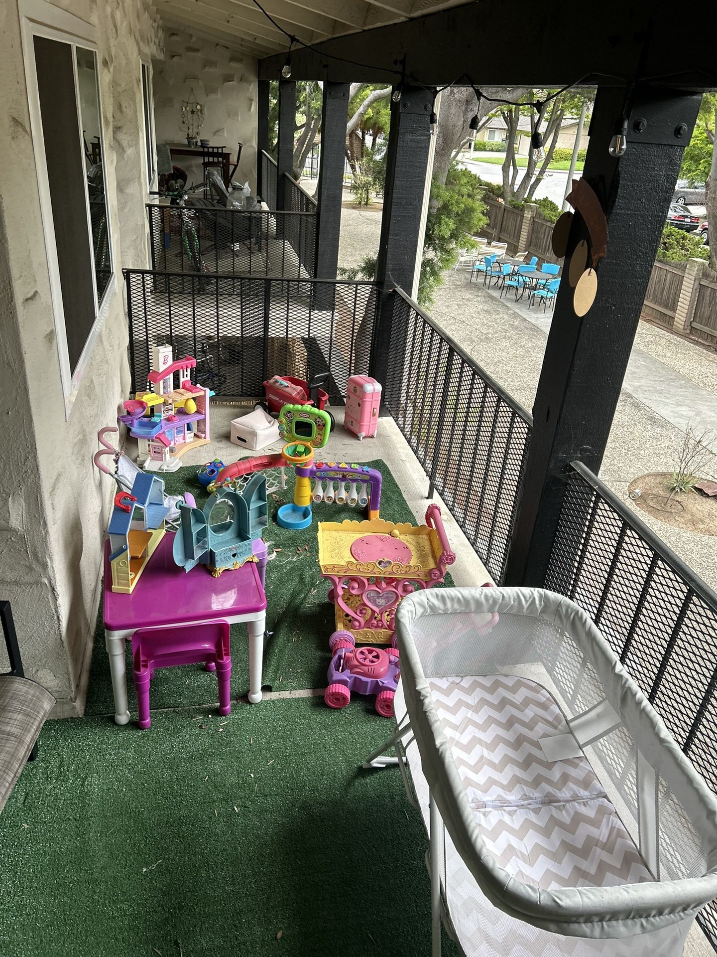 Free Kid Toys & Bassinet 