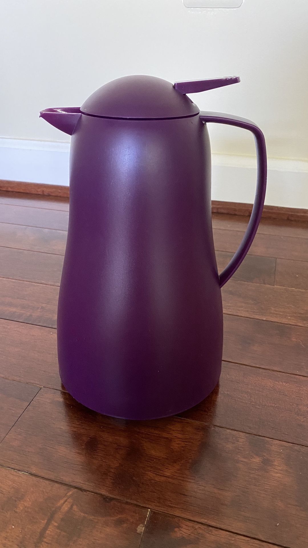 New- 1L Plastic Bottle Thermal Carafe / Tea Thermos