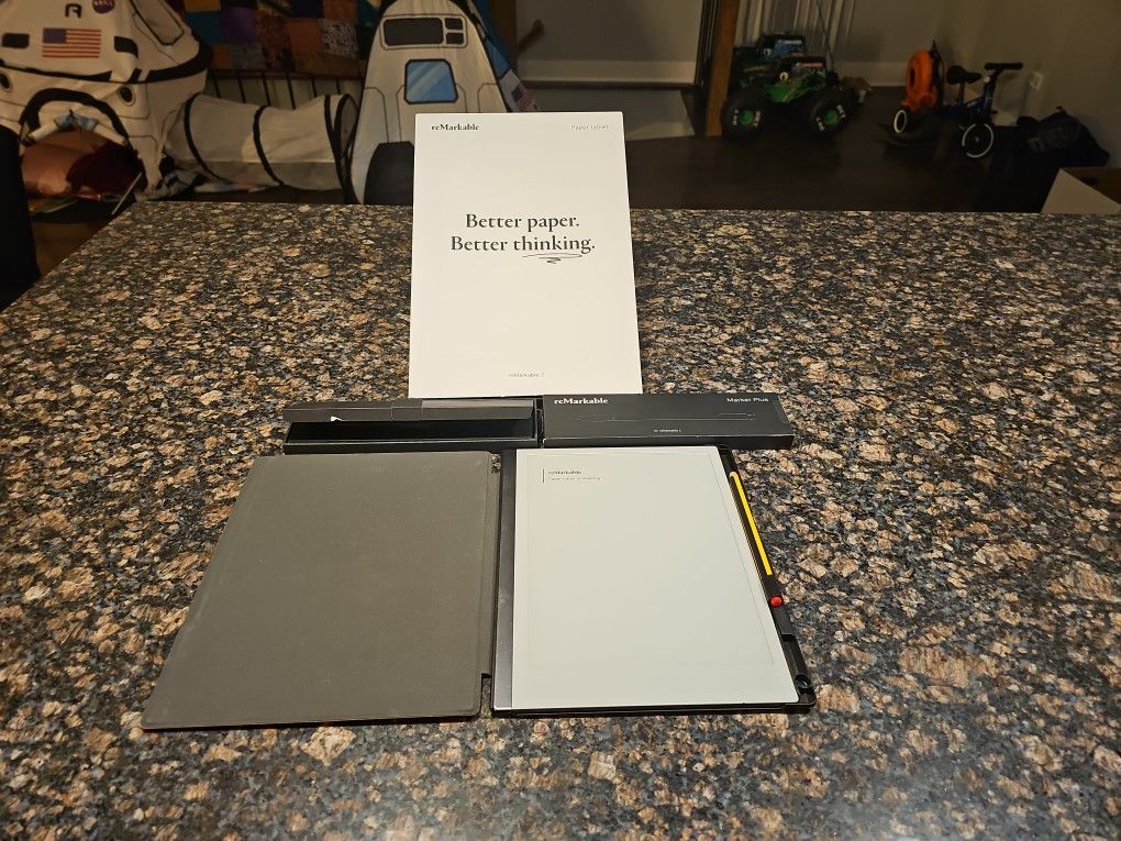Remarkable 2 with Cobak Cover & Staedler Jumbo