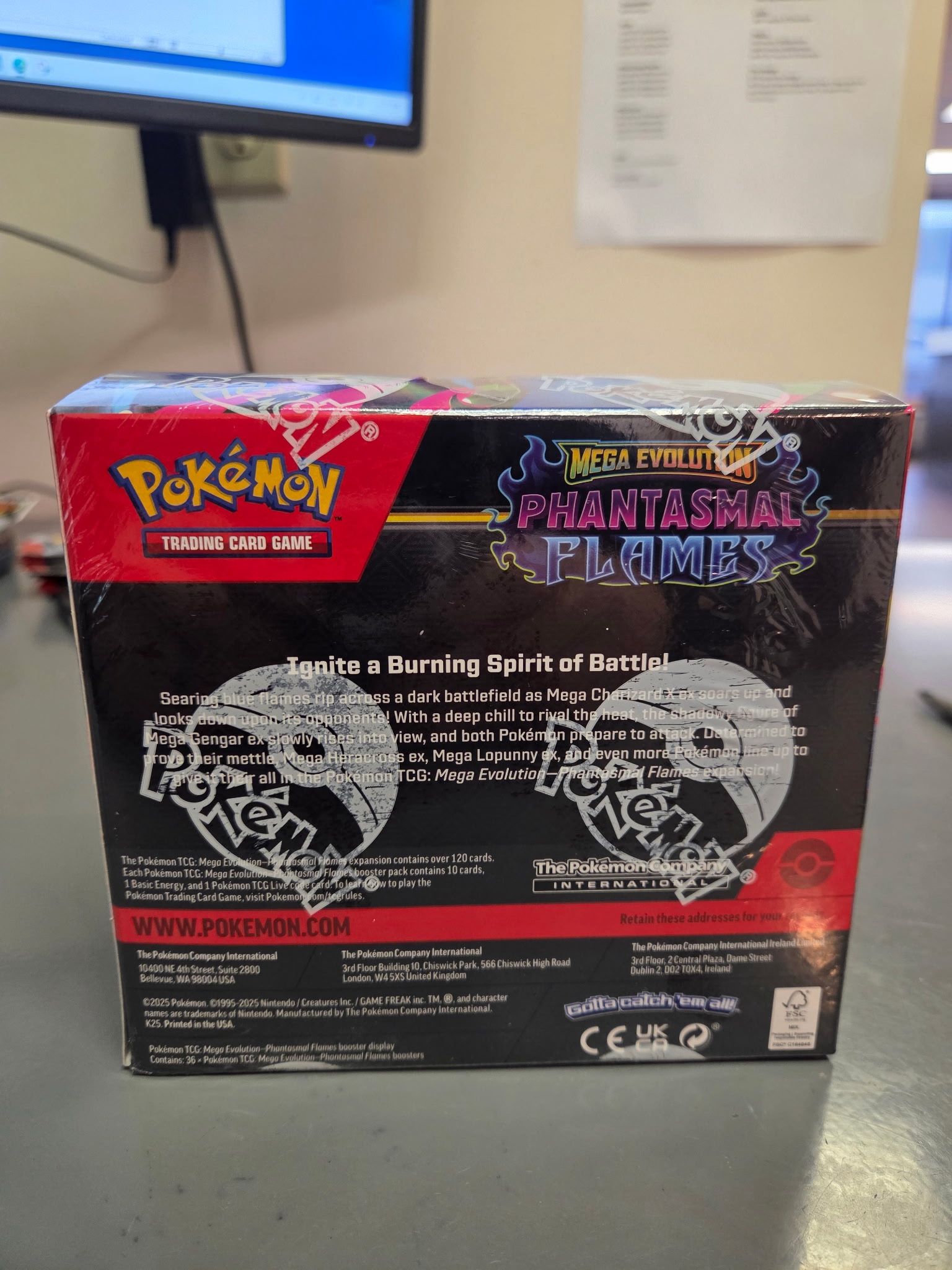 Phantasmal Flames booster box