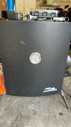 Wood smoker