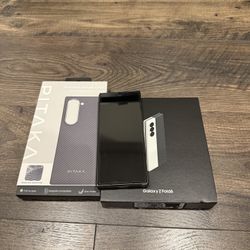 Samsung Galaxy Z Fold 6 512GB Factory Unlocked In Crafted black And Pitaka Case 