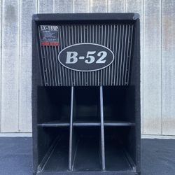 Dj. B-52 BASS SUBWOOFERS