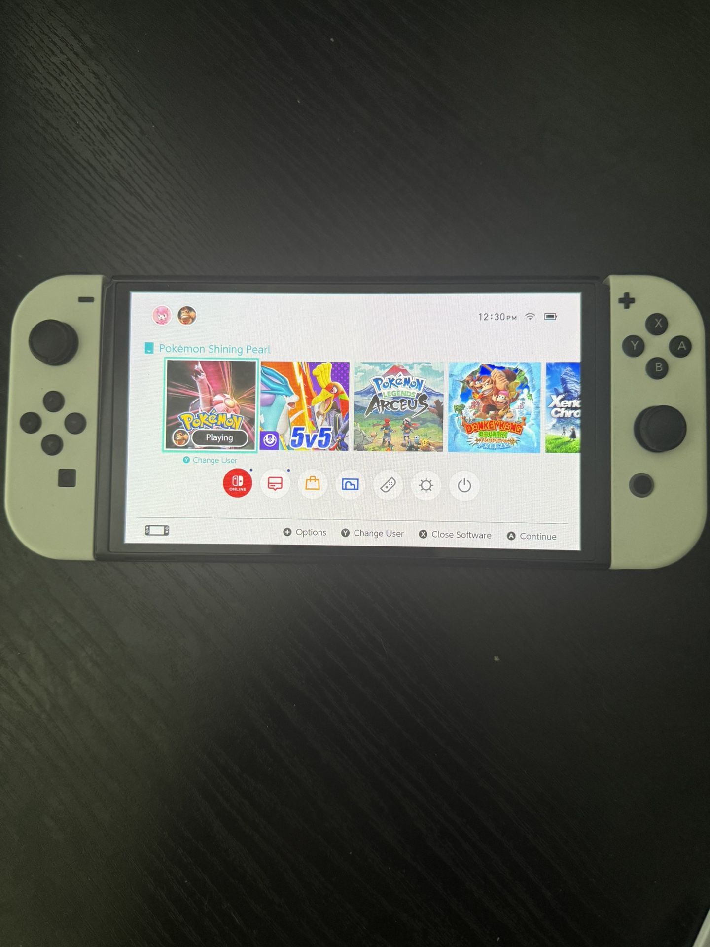 Nintendo Switch OLED + Pokémon Legends: Arceus Bundle Excellent Condition!