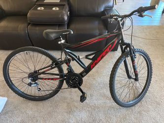 Hyper Shocker Mountain Bike - Excellent Condition