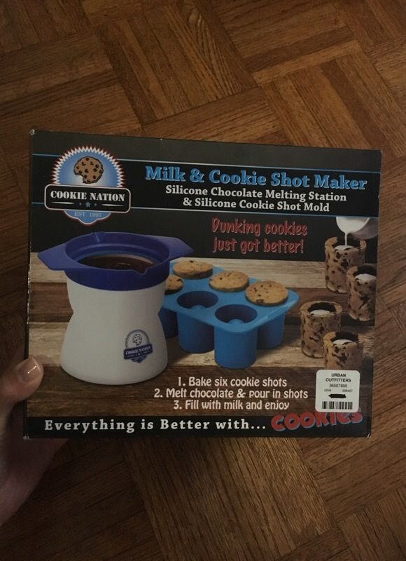 Milk & Cookie shot maker