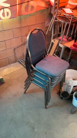 4 Chairs