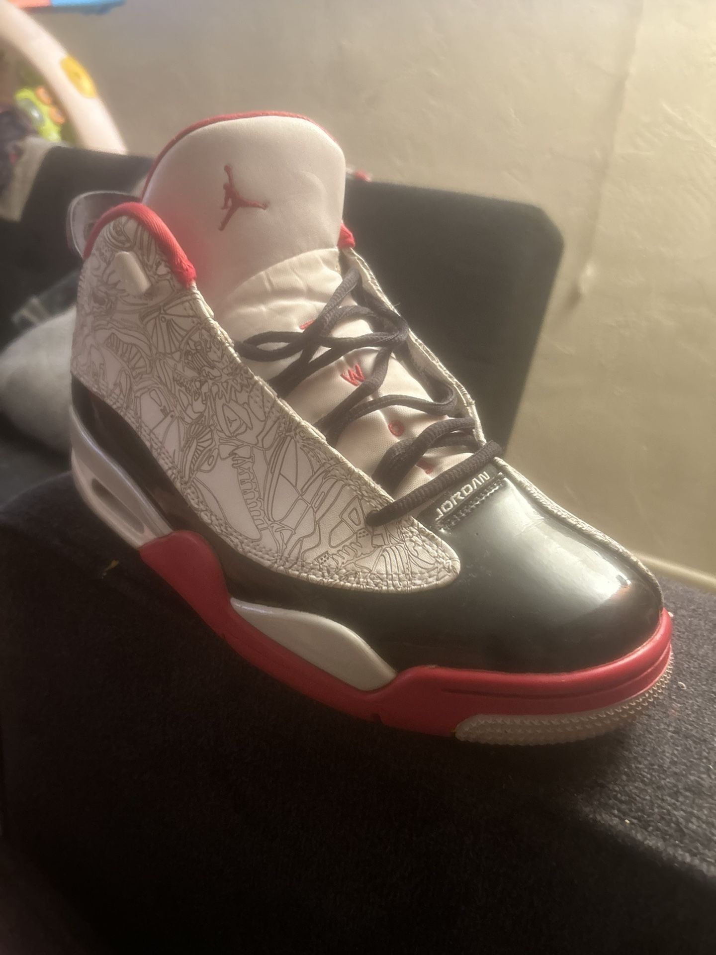 $120 Dub Zero size 9