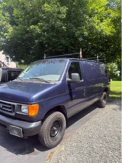 2006 Ford E-250