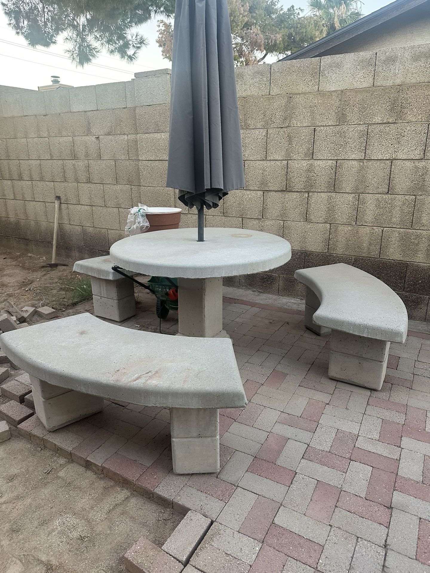 Concrete Patio Set With Umbrella