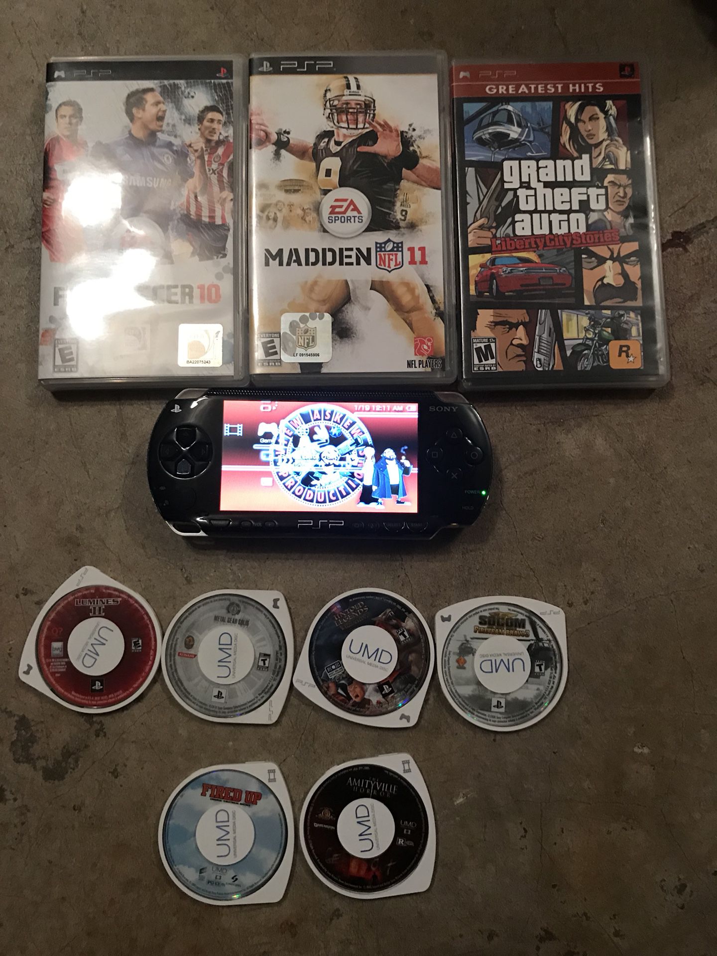 Sony Playstation Portable PSP 1001 & Games