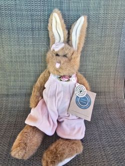 Boyds Bears "Hailey"