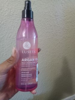 Luesta argan oil heat protectant spray 8.5oz