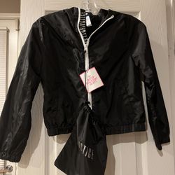 New Justice Water Resistant Lightweight Jacket & Carrying Pouch Size 10