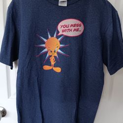 Vintage Looney Tunes Tshirt Size Large 