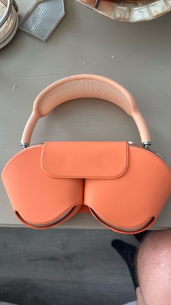 Like New AirPod Max Type C orange