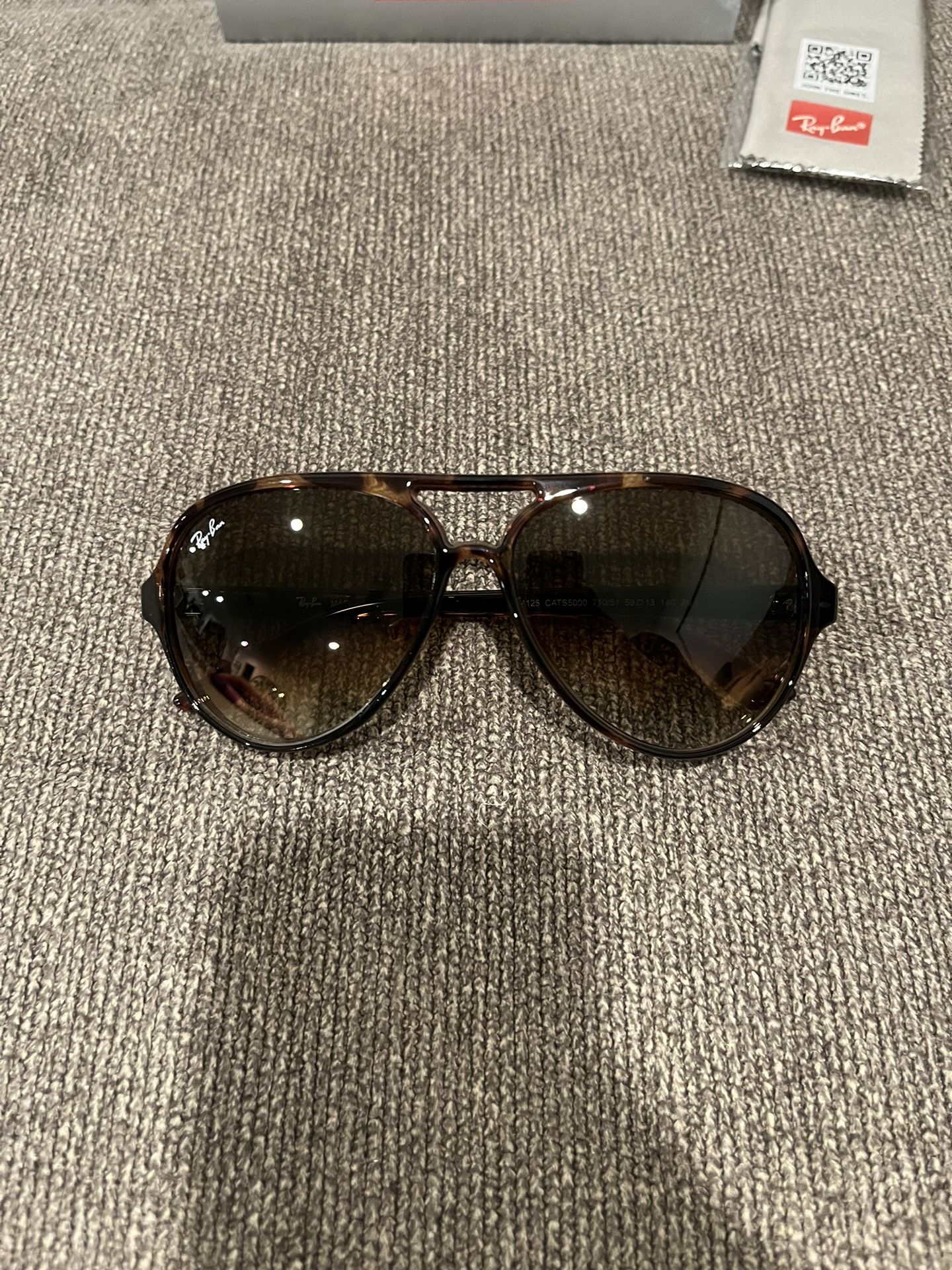 Ray Ban Cats 5000 Gradient Lens Gloss Tortoise Frame Sunglasses