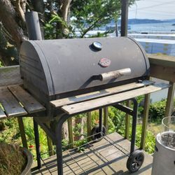 Char-Griller BBQ Grill And Smoker