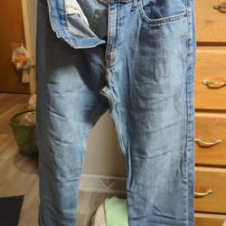 Men's Signature Boot Cut Levi Jeans
