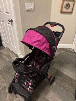 Kolcraft Stroller and Graco Pack n Play