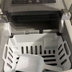 Frigidaire icemaker