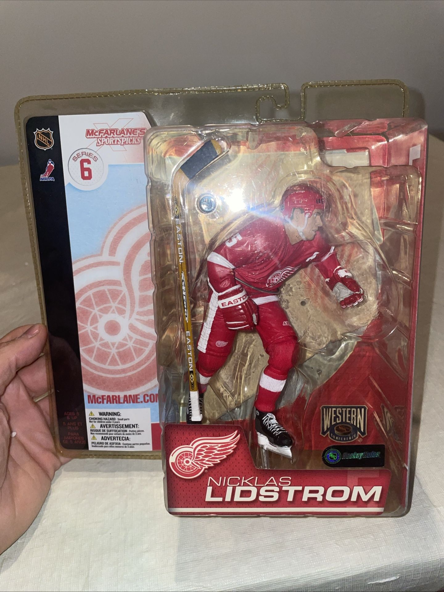Nicklas Lidstrom Detroit Red Wings McFarlane jersey Chase action figure Nip Nhl