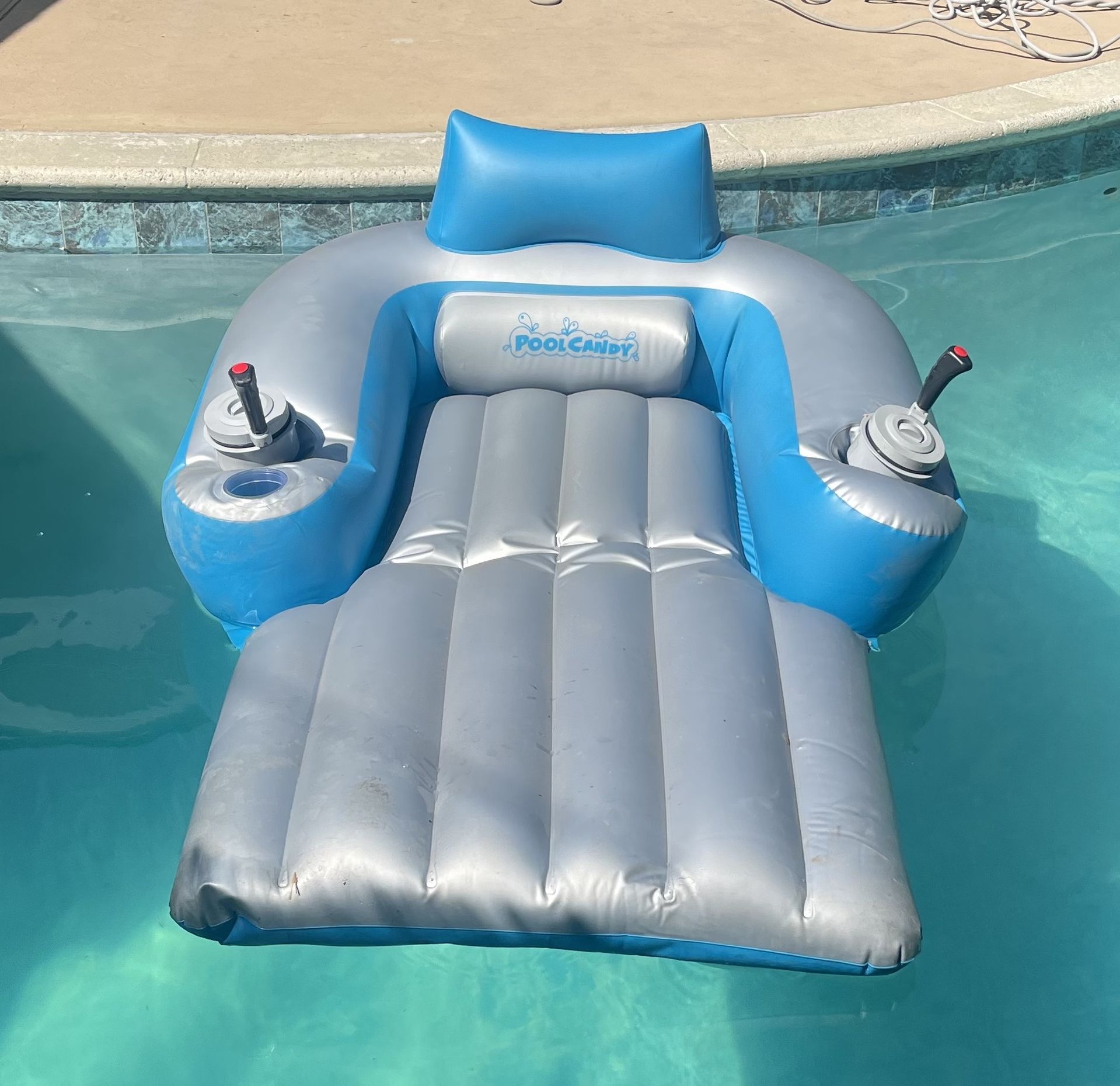 motorized pool float