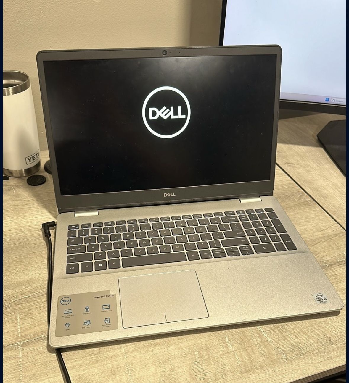 Dell Inspiron 15 5593