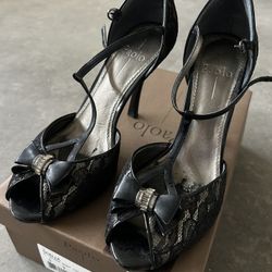 Black Lace And Bow Heels