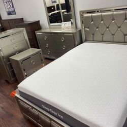 Jasmine bedroom set $899