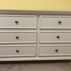 6 Drawer Dresser 