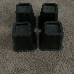 Bed Risers, Set Of 4