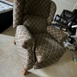 3 Nice Recliners 40 Each