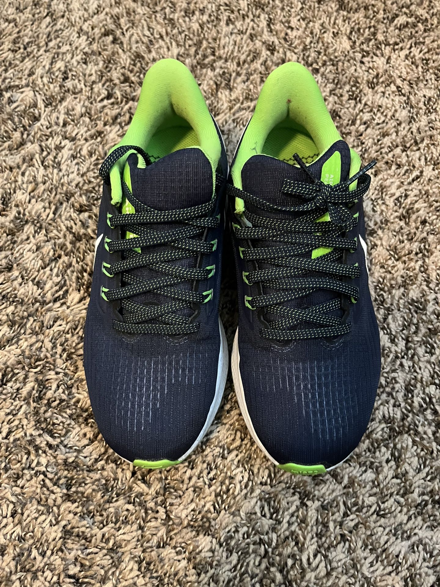 Nike Youth Seahawks 4.5Y