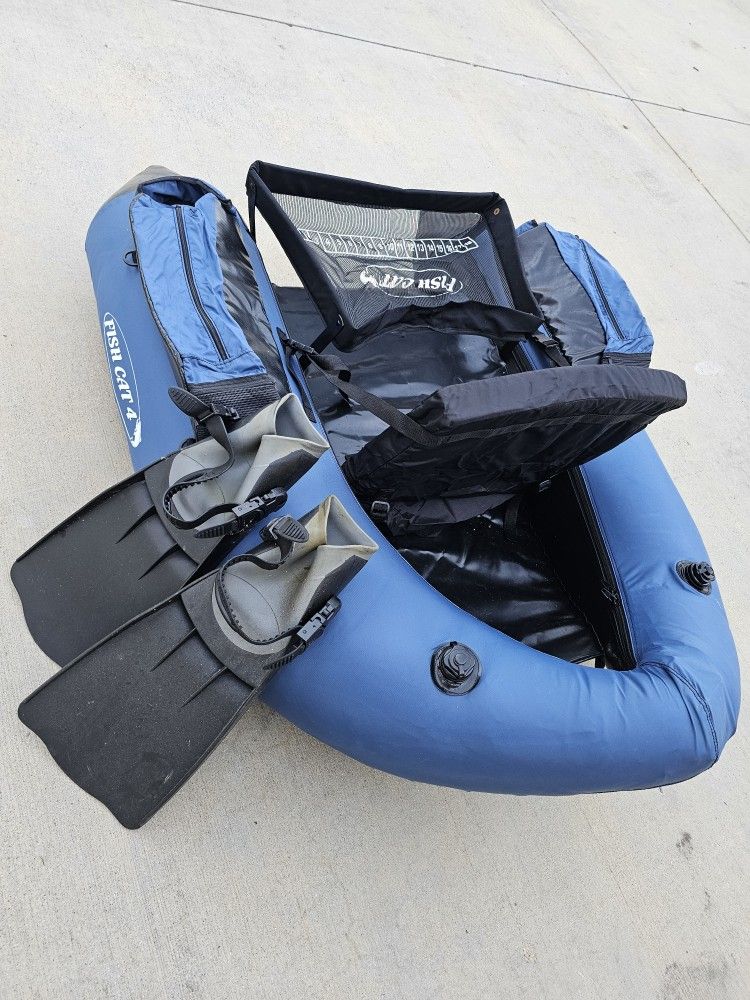 Fish Cat 4 LCS Float Tube With Fins 
