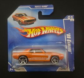 2009 Hot Wheels '69 Camaro - Orange Muscle Mania #077 - RARE SHORT CARD