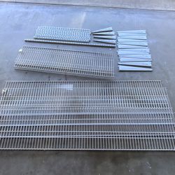 ClosetMaid Shelving Set