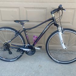 Trek Neko Hybrid Bike