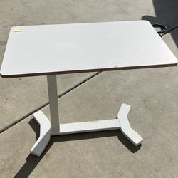 Telescoping Bedside Table