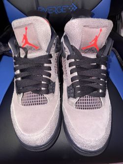 Air Jordan 4 taupe