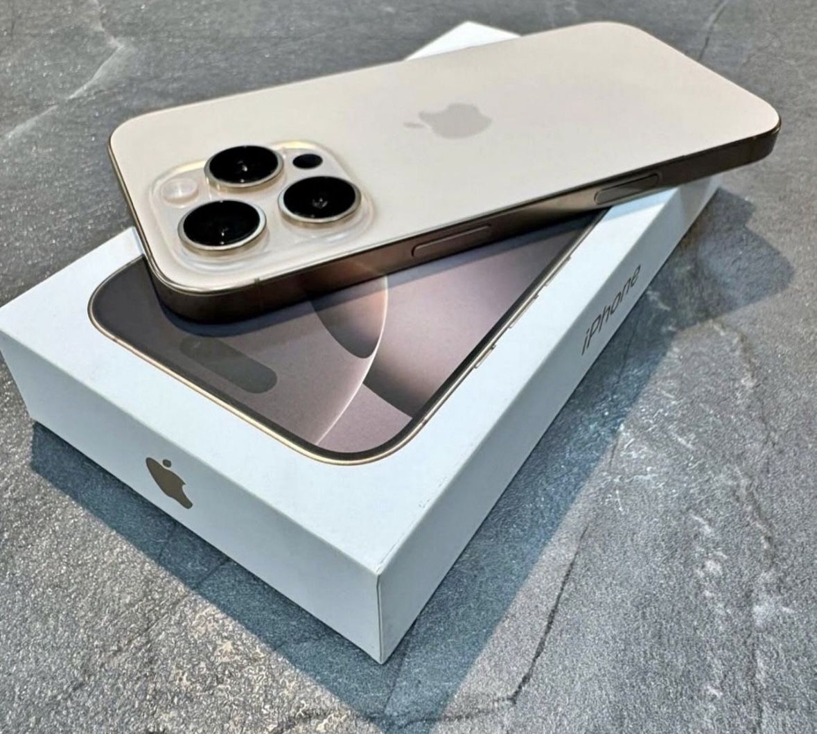 iPhone 16 Pro