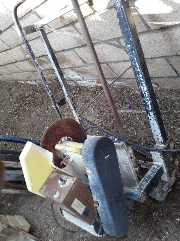 Tile Saw