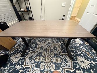 Manual sit/stand desk 30x60