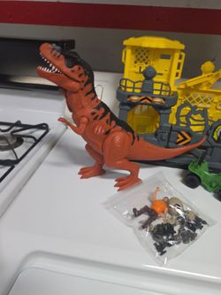 Dinasaur Containment Set